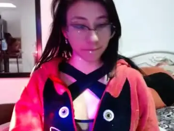 Kateeen18  live sex cam