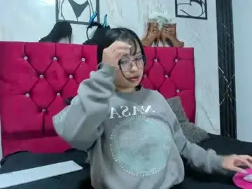 Kittytokio  live sex cam