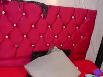 Kittytokio  live sex cam
