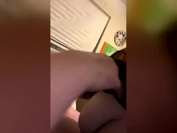 Krislo420  live sex cam