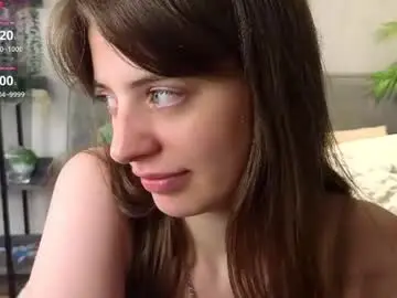 Libbienoffsinger  live sex cam
