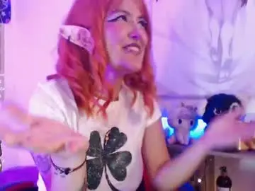 Lilcandy19  live sex cam