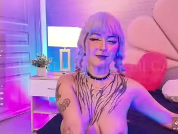Lilcandy19  live sex cam