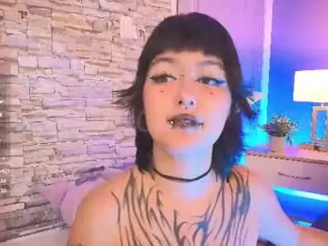 Lilcandy19  live sex cam
