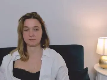 Lunakissable  live sex cam