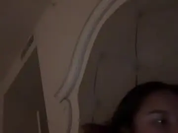 Maddyafterhours  live sex cam