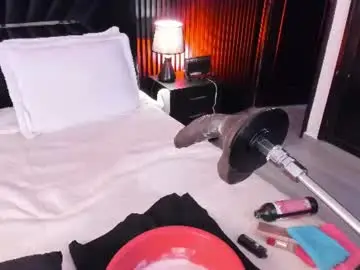 Miiaamonroee  live sex cam