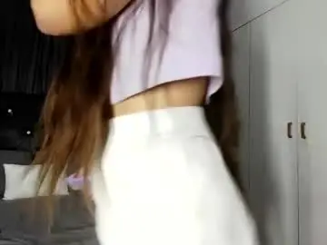 Peachy_t  live sex cam