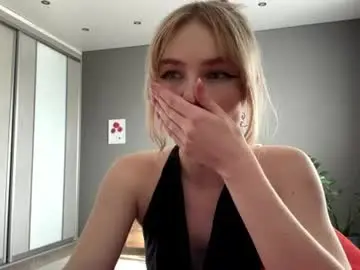 Piastonesifer  live sex cam