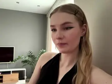 Piastonesifer  live sex cam