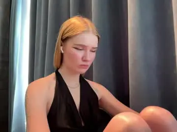 Piastonesifer  live sex cam