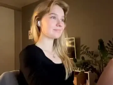 Piastonesifer  live sex cam