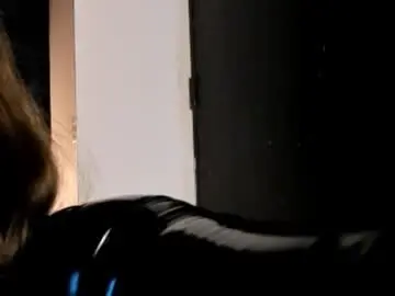 Almma_  live sex cam
