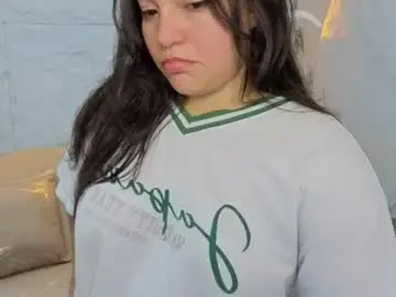Bunny_red_a  live sex cam
