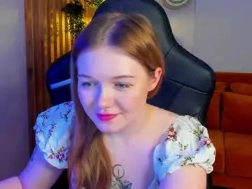 Elinavale  live sex cam