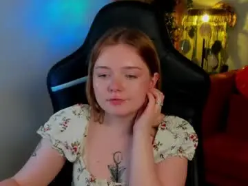 Elinavale  live sex cam