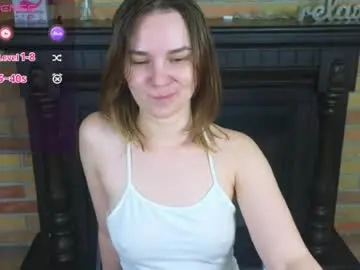 Ellie_babyy  live sex cam