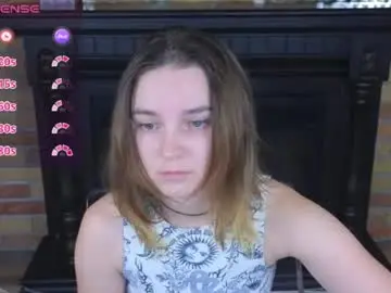 Ellie_babyy  live sex cam
