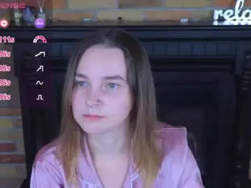 Ellie_babyy  live sex cam