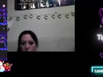 Kiwigirlnz  live sex cam