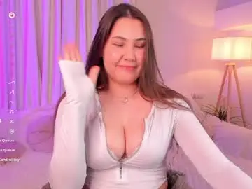 Linabaci  live sex cam