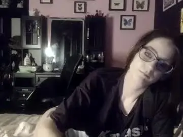 Mizzbonez  live sex cam