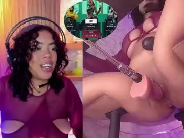 Ninacapelli  live sex cam