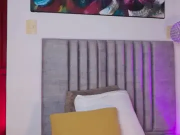 Paulinasaint  live sex cam