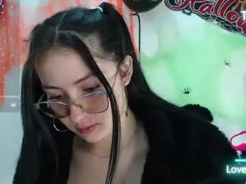 Roxyy_fox  live sex cam