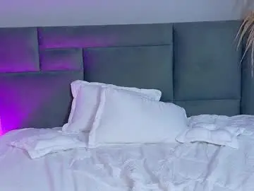 Zarahqueen  live sex cam