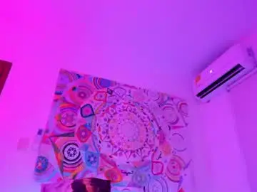 Amarantha666  live sex cam