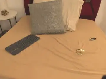 Aylinsantel  live sex cam