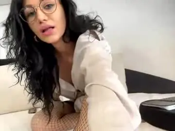 Blazeamanda  live sex cam