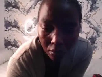 Curvyj255  live sex cam
