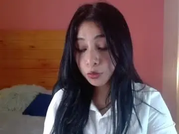 Emi_kiss_xx  live sex cam