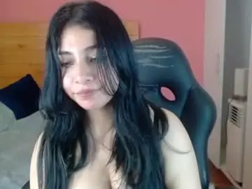 Emi_kiss_xx  live sex cam