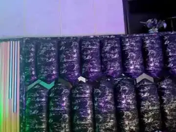 Kuromii__  live sex cam