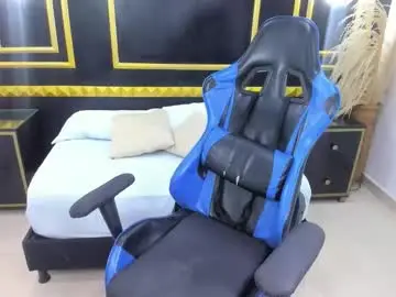 Martina_fernand  live sex cam