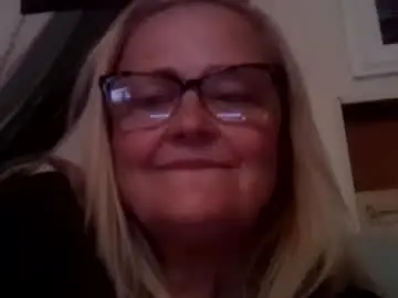 Misslisabong  live sex cam