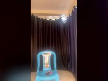 Prettyreen  live sex cam