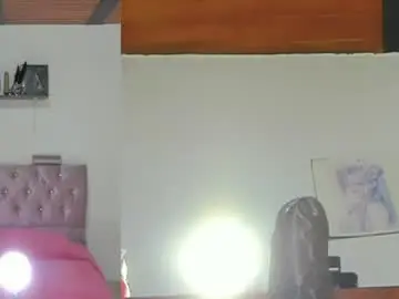 Sharlotte_sexx  live sex cam