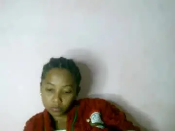 Sisie56  live sex cam