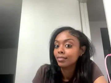 Aaddi33  live sex cam