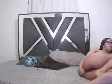 Chloe_hotx  live sex cam