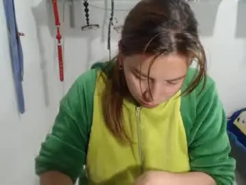 Cloefuckass30  live sex cam