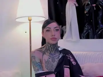 Dani_valen  live sex cam