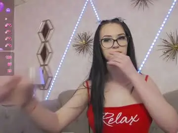 Evelinskye  live sex cam
