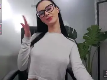 Evelinskye  live sex cam