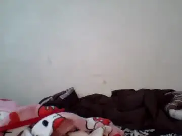 Hisfreakyqueen86  live sex cam