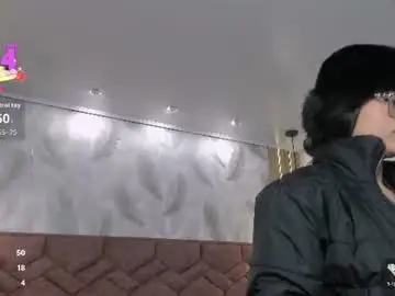 Iamsussan  live sex cam